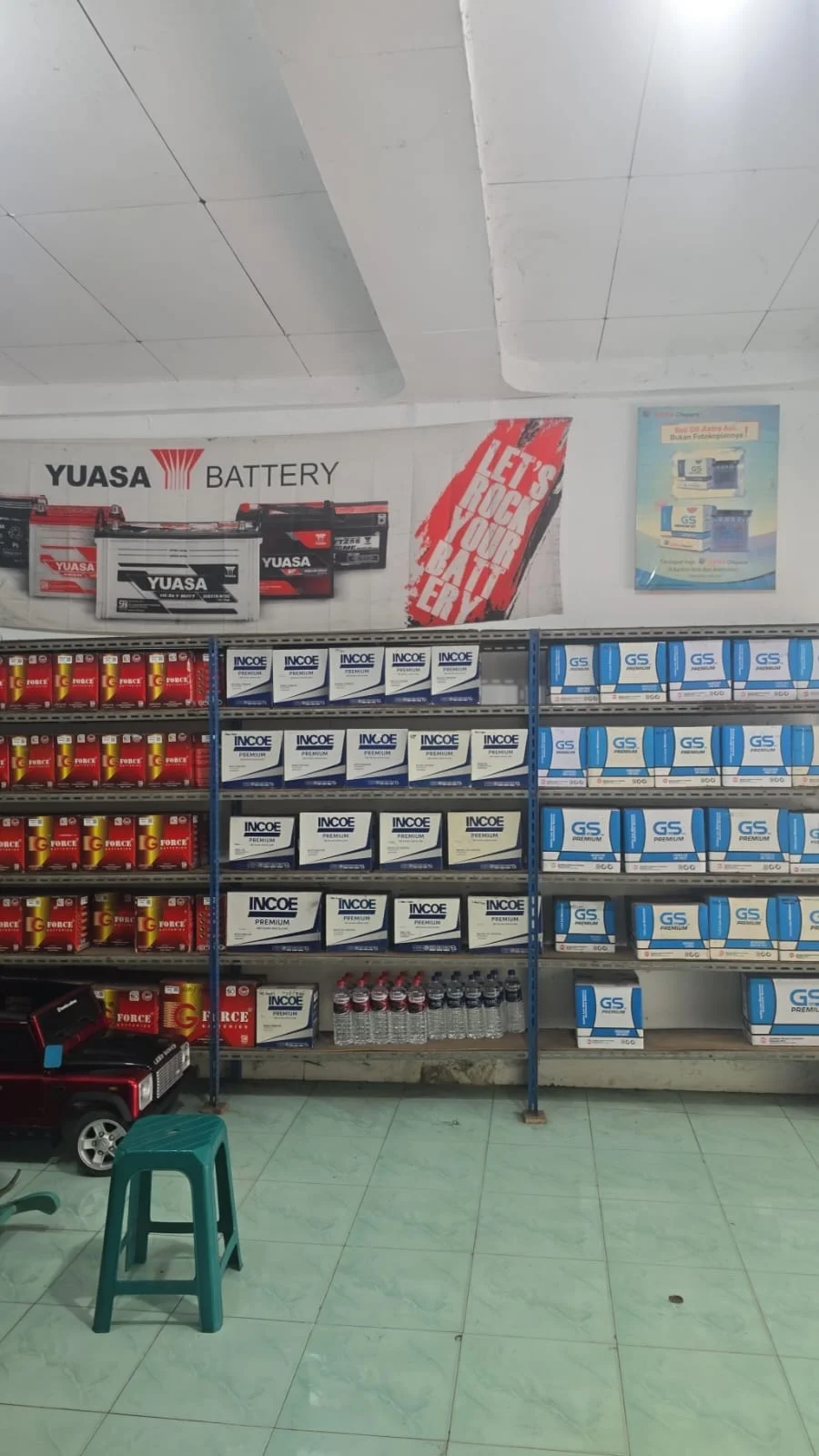 Stok Aki GS Astra dan Yuasa di Toko Aki Surabaya
